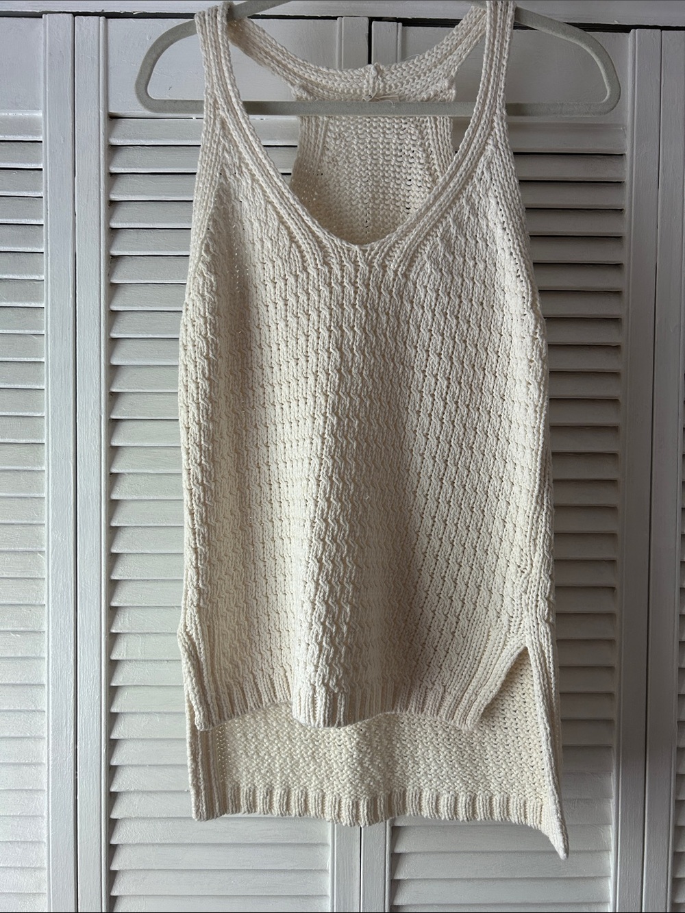 Moth by Anthropology Cream V-Neck Knit Tank Made in Italy